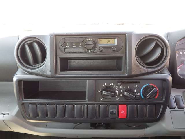 Toyota Toyoace 12