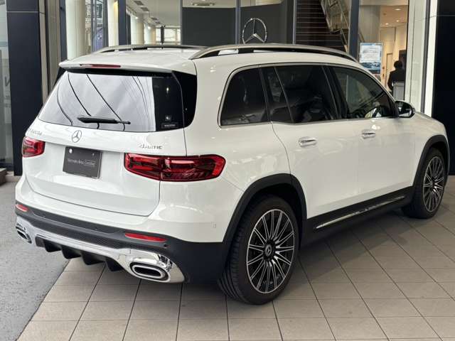 Mercedes-Benz GLB 4