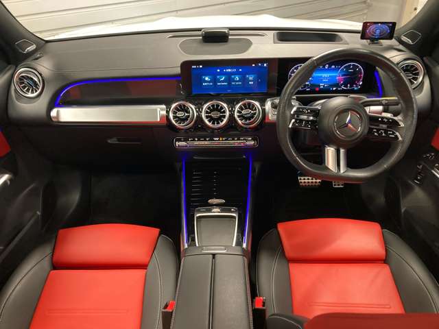 Mercedes-Benz GLB 5