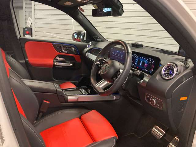 Mercedes-Benz GLB 7