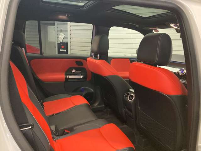Mercedes-Benz GLB 9