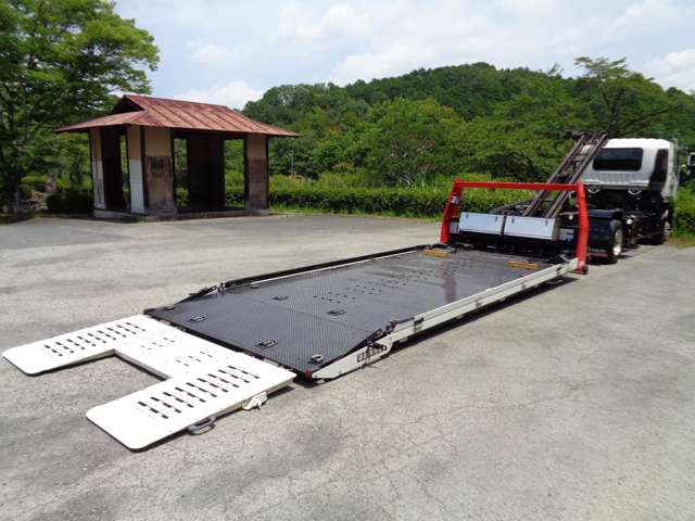 Isuzu Forward 11