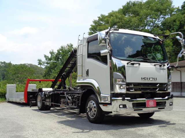 Isuzu Forward 3
