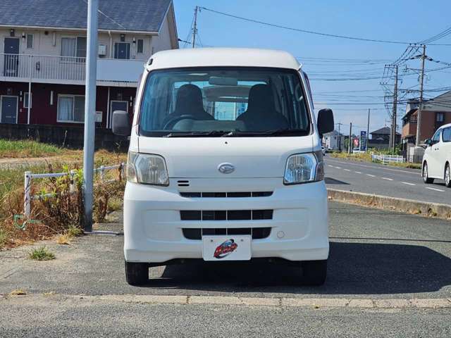 Daihatsu Hijet Cargo 9