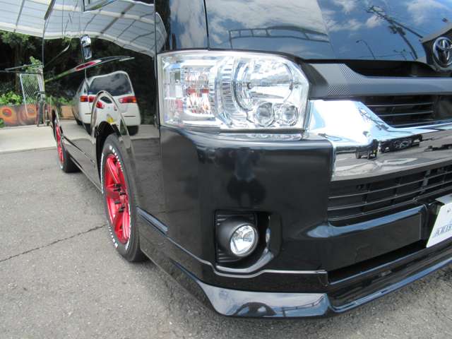 Toyota Hiace 6