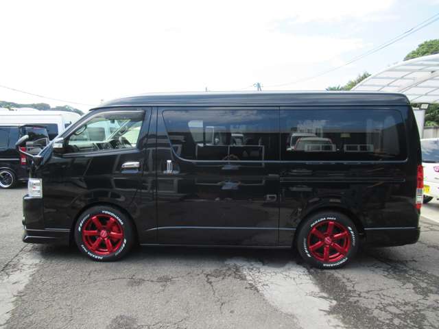 Toyota Hiace 10