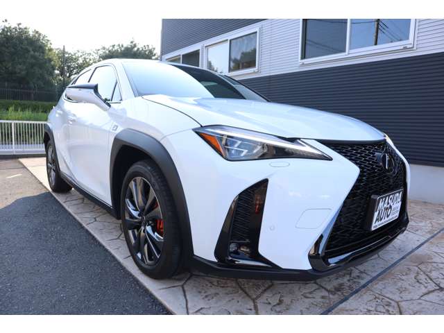 Lexus UX 3