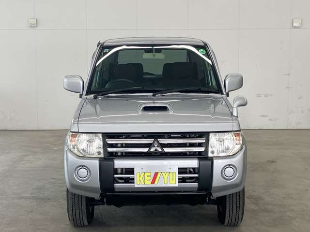 Mitsubishi Pajero Mini 9