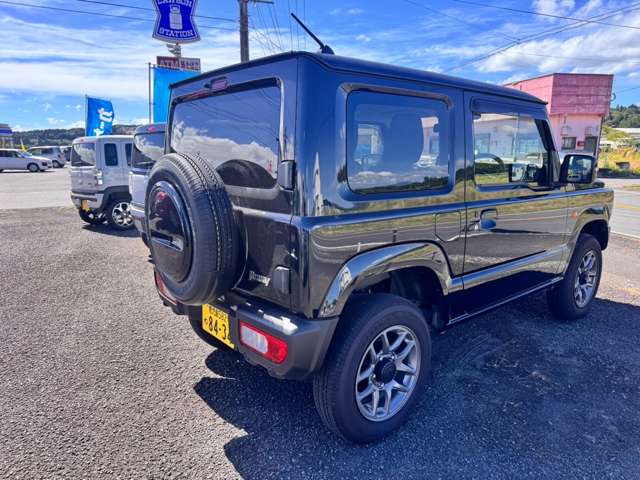 Suzuki Jimny 6