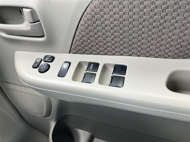 Nissan NV100 Clipper 8