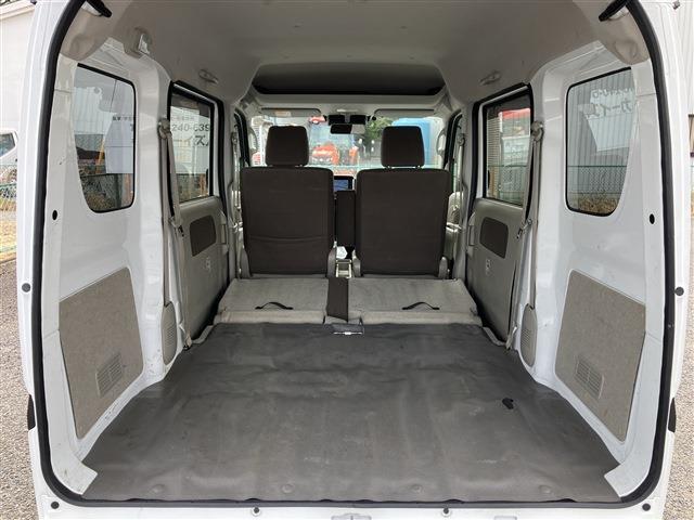 Nissan NV100 Clipper 10