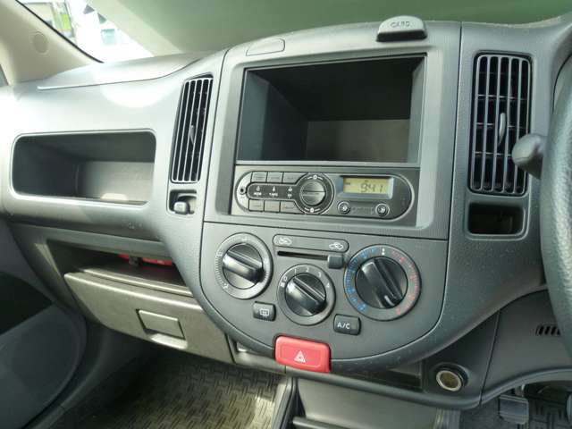 Nissan NV150 AD 8