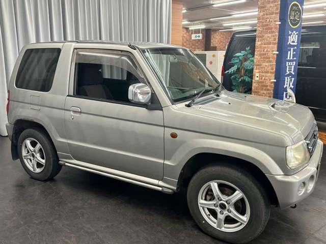 Mitsubishi Pajero Mini 9