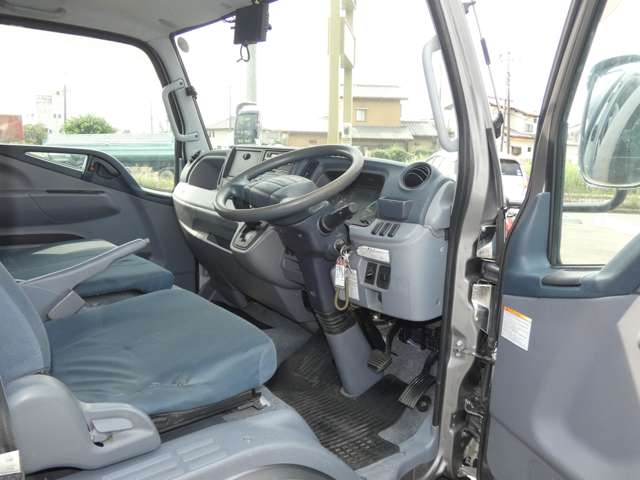 Mitsubishi Fuso Canter 12
