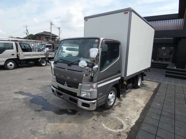 Mitsubishi Fuso Canter 5