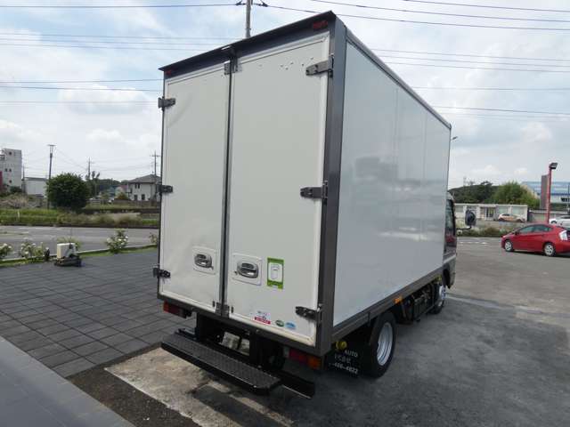 Mitsubishi Fuso Canter 7
