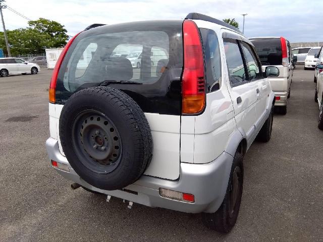 Daihatsu Terios 5