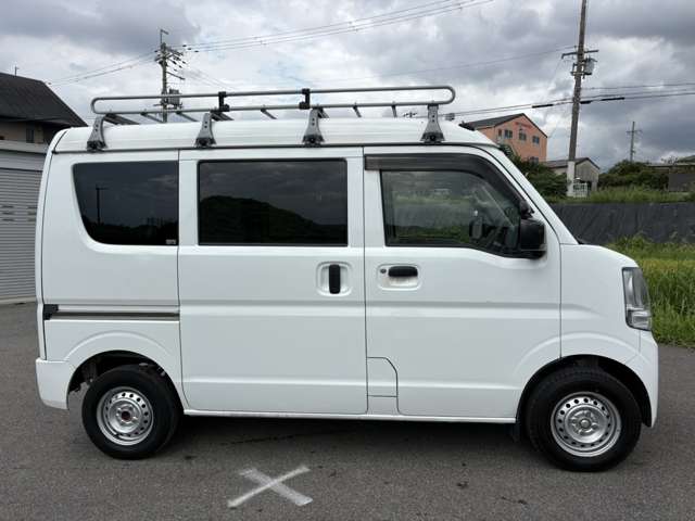 Nissan NV100 Clipper 11