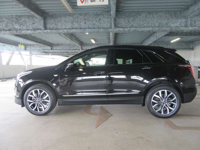 Cadillac XT5 4
