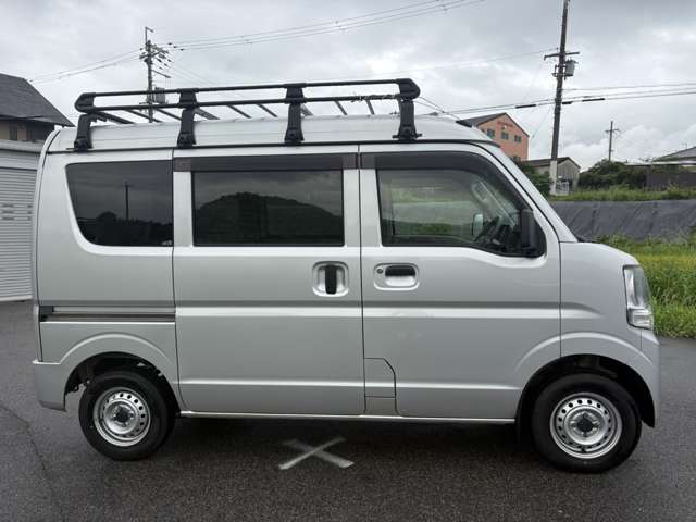 Nissan NV100 Clipper 11