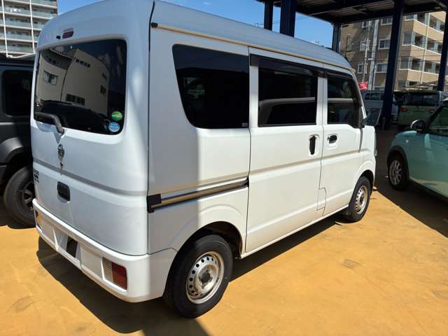 Nissan NV100 Clipper 7