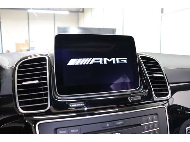 Mercedes-Benz GLS 11