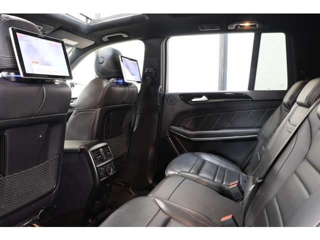 Mercedes-Benz GLS 5