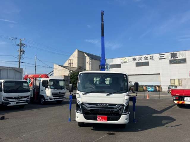 Isuzu Elf 2