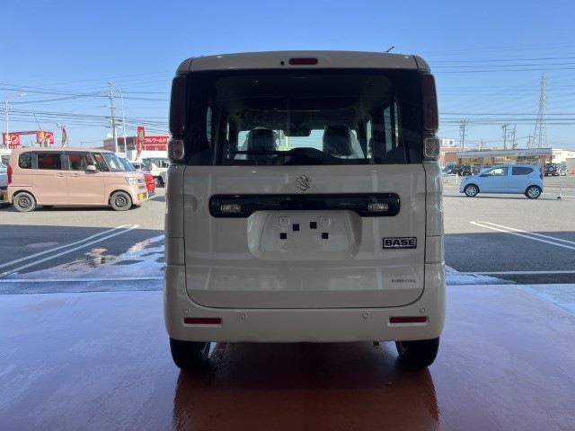 Suzuki Spacia Base 8