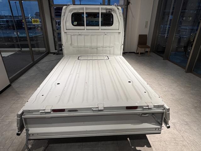 Suzuki Carry 11