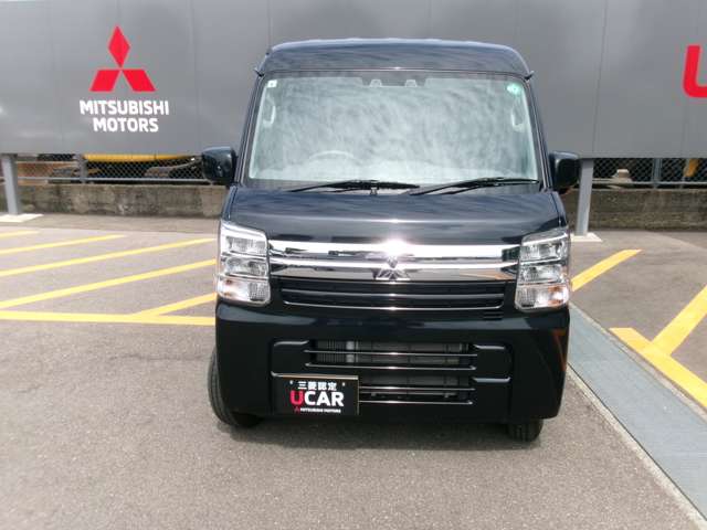 Mitsubishi Minicab Van 3