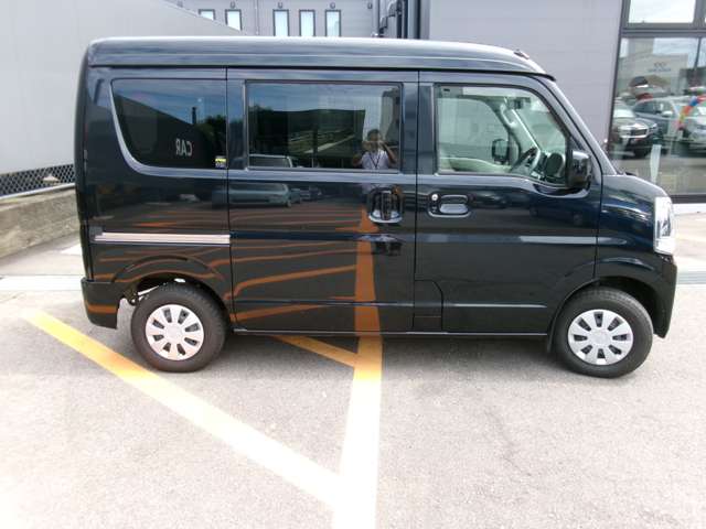 Mitsubishi Minicab Van 5