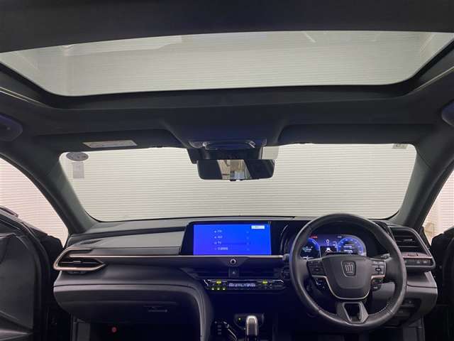 Toyota Crown Estate 11