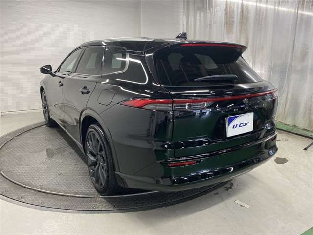 Toyota Crown Estate 4