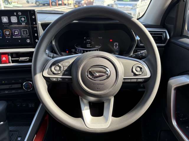 Daihatsu Rocky 11