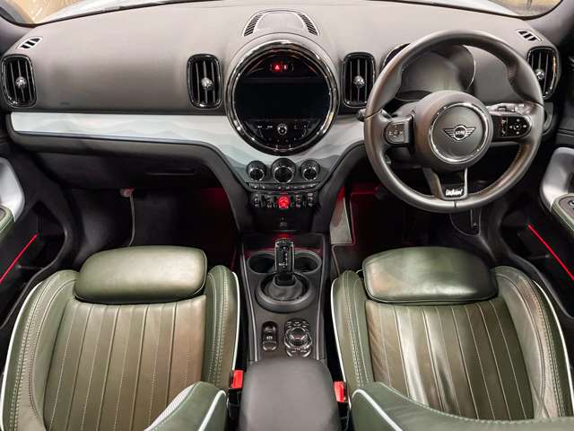 MINI Crossover 6