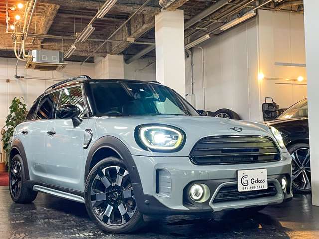 MINI Crossover 9