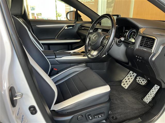 Lexus RX 7