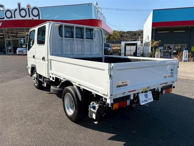 Mitsubishi Fuso Canter 10