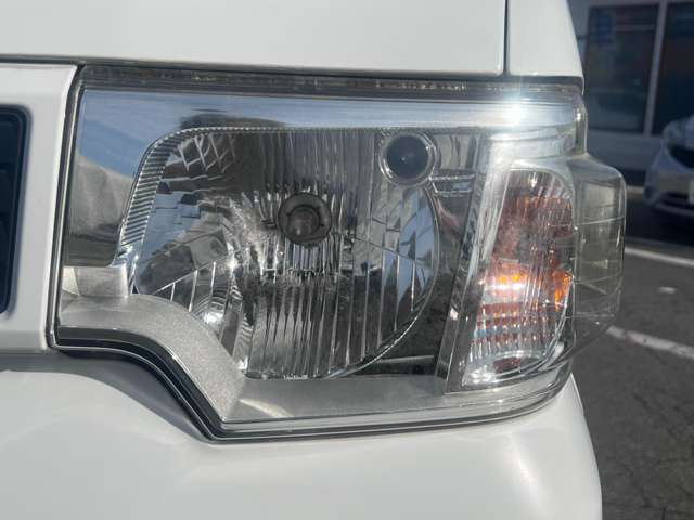 Nissan NV100 Clipper 11