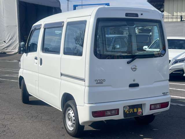 Nissan NV100 Clipper 6