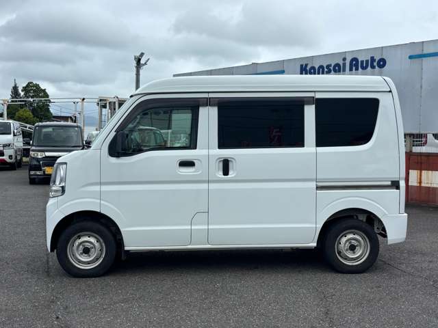 Nissan NV100 Clipper 6