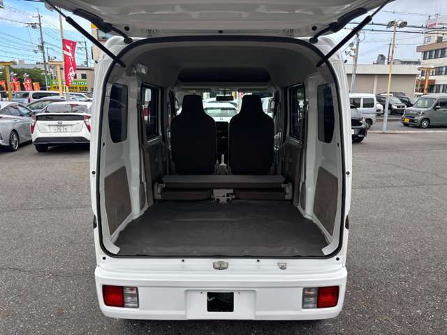 Nissan NV100 Clipper 8