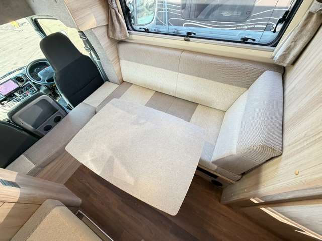 Toyota Camroad 4