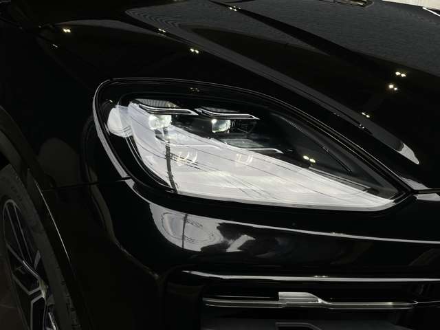 Porsche Cayenne Coupe 7