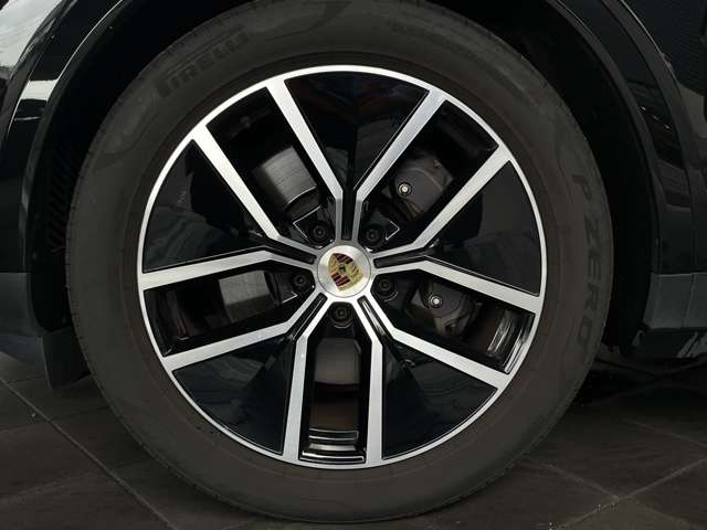 Porsche Cayenne Coupe 9