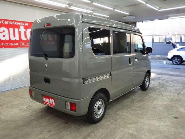 Suzuki Every 8