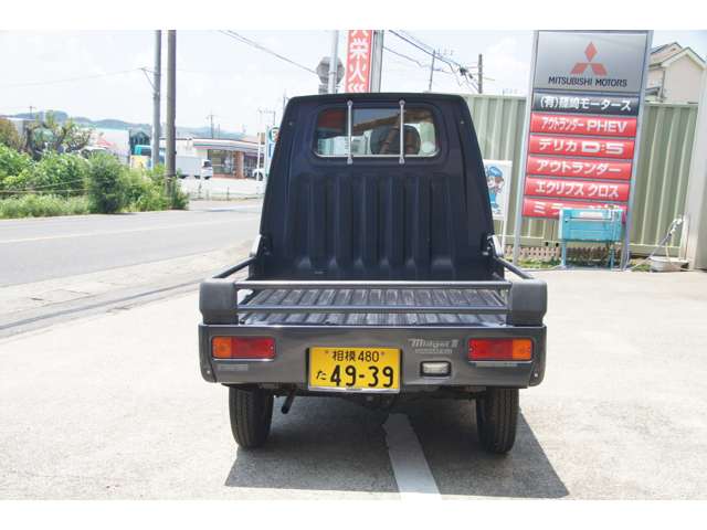 Daihatsu Midget II 7