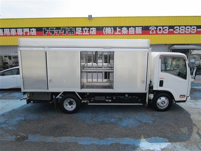 Isuzu Elf 7
