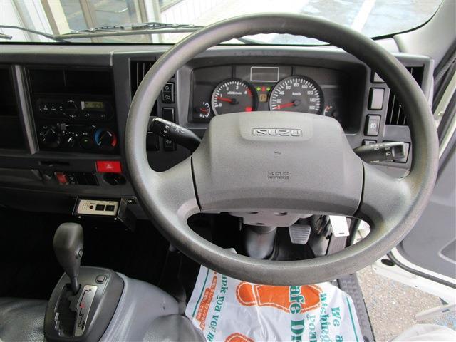 Isuzu Elf 9